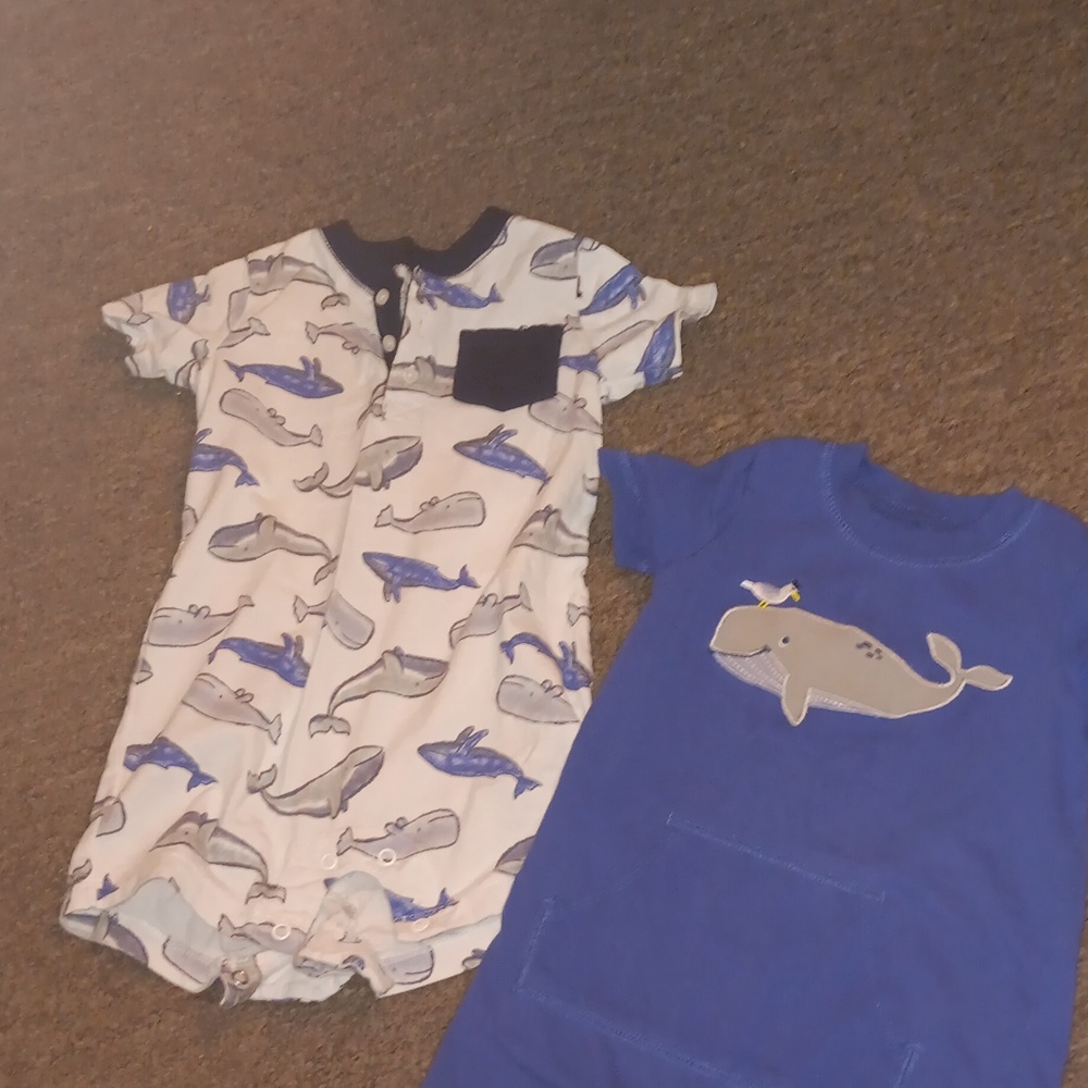 Carter's 2 pack short onesies